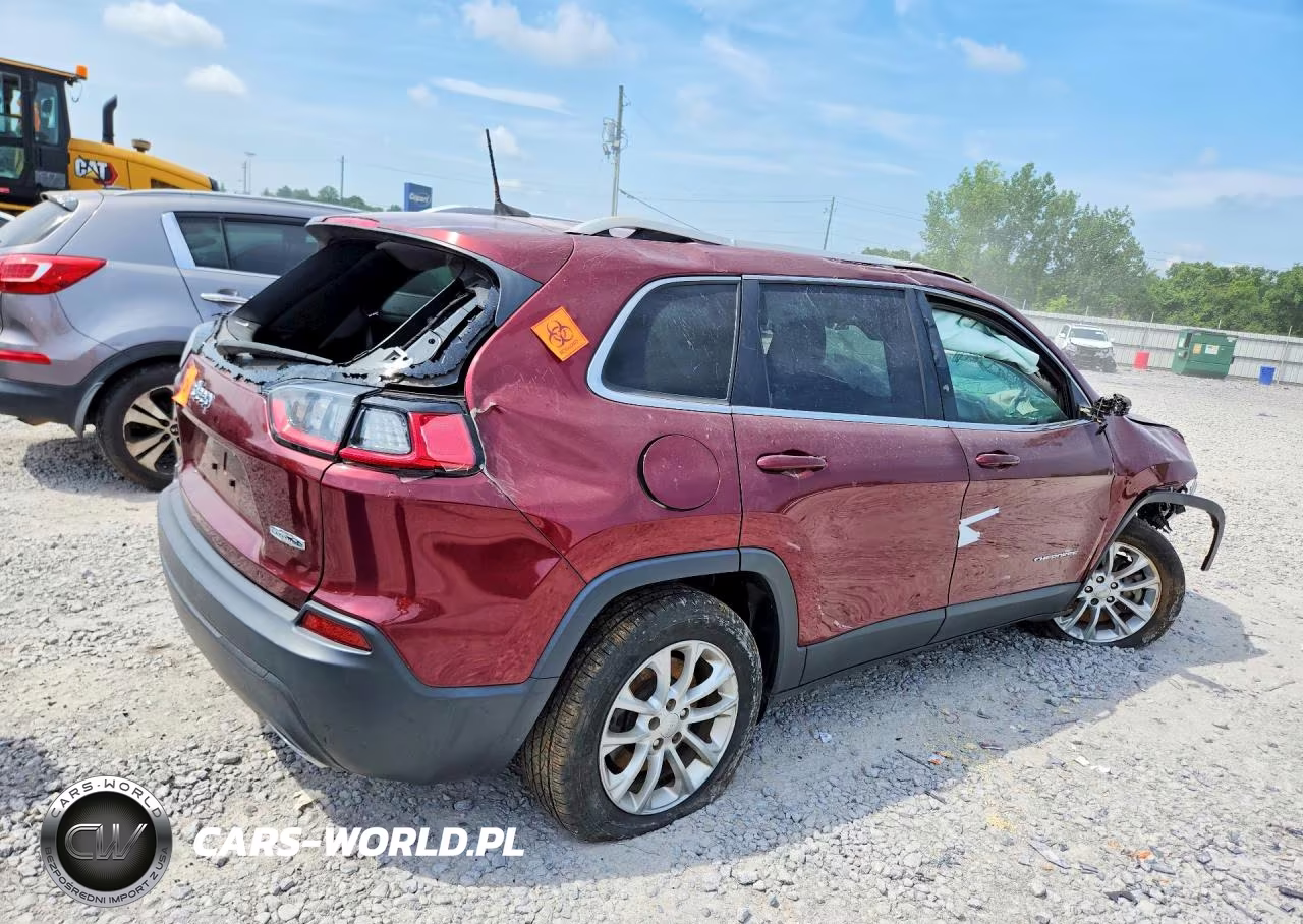 2019 Jeep Cherokee Latitude VIN:1C4PJLCX4KD223191 - 3