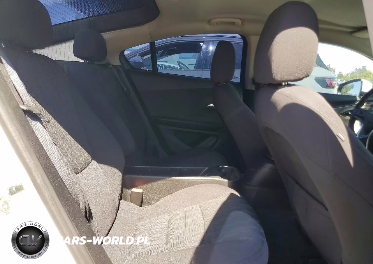 2014 Chevrolet Volt VIN:1G1RE6E4XEU138001 - 10