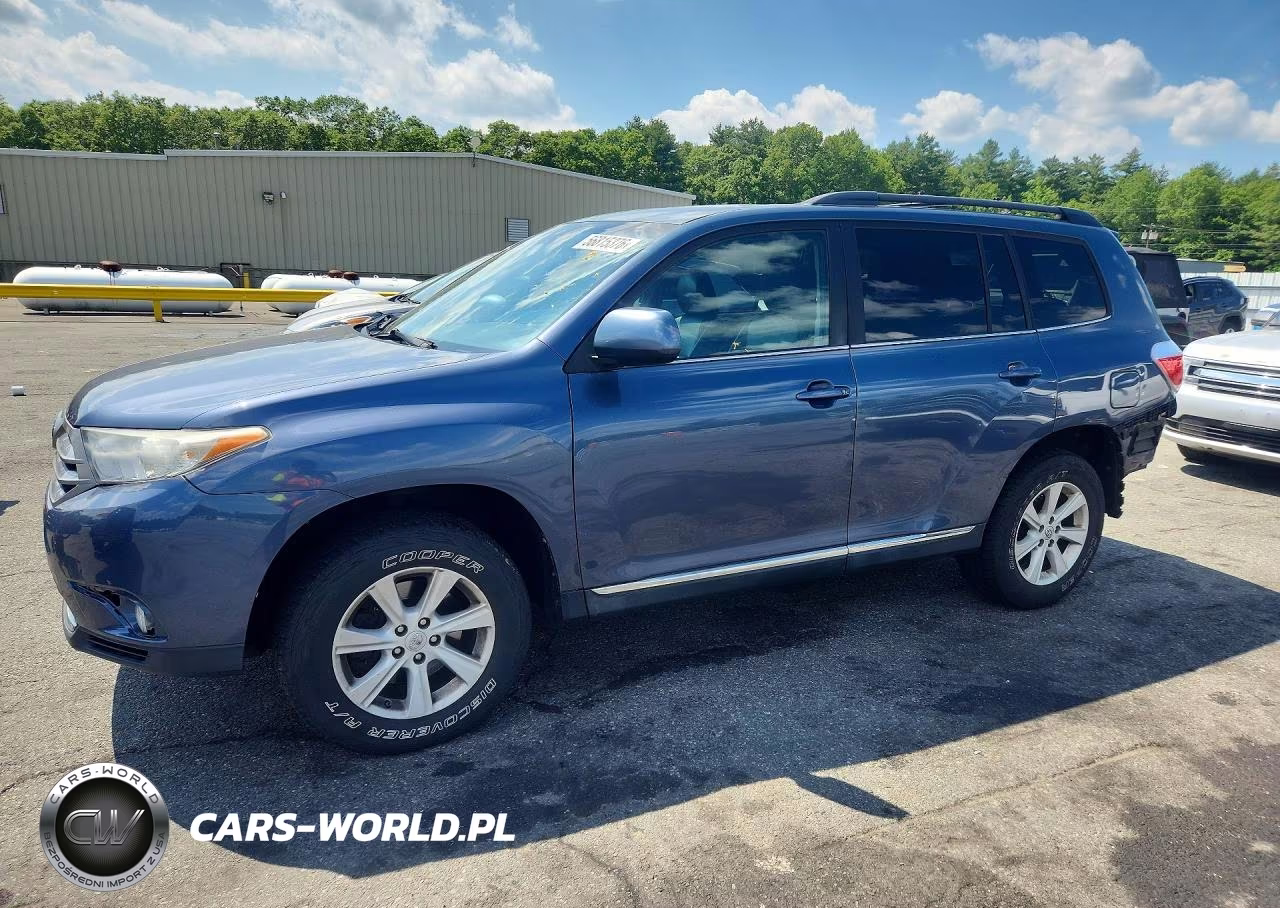 2013 Toyota Highlander Se