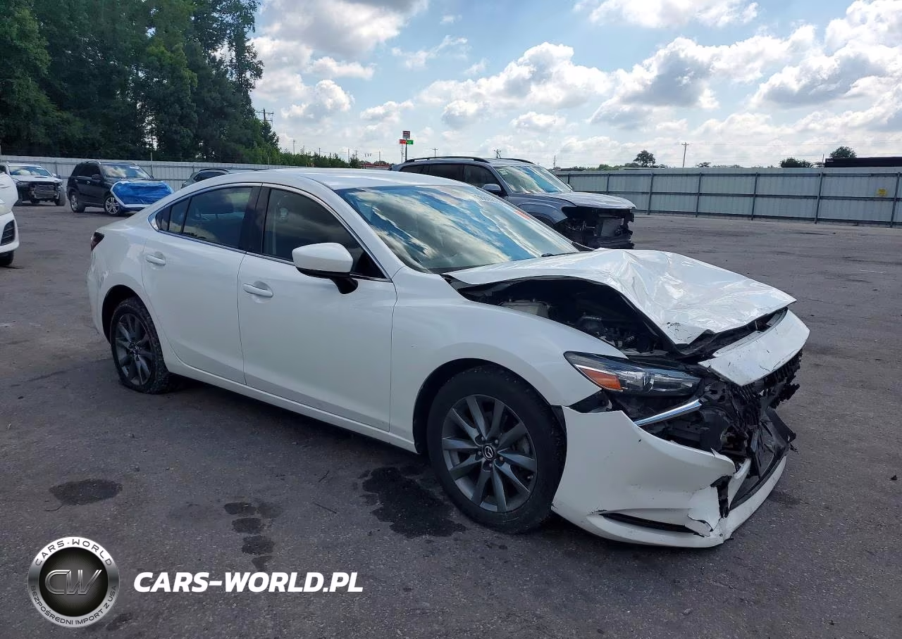 2018 Mazda 6 Sport VIN:JM1GL1UM7J1332926 - 4