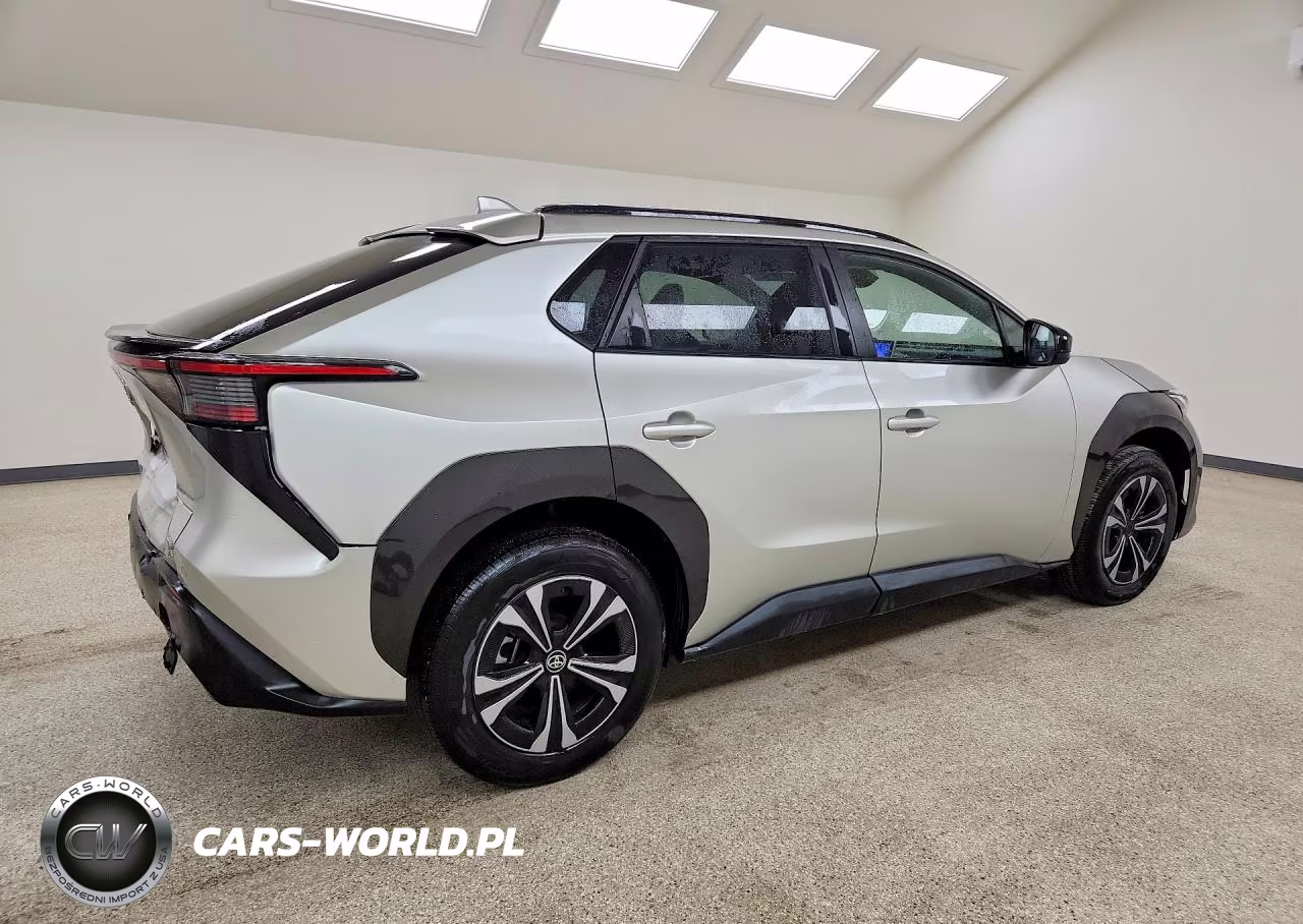 2023 Toyota Bz4X Xle VIN:JTMABACAXPA022519 - 3