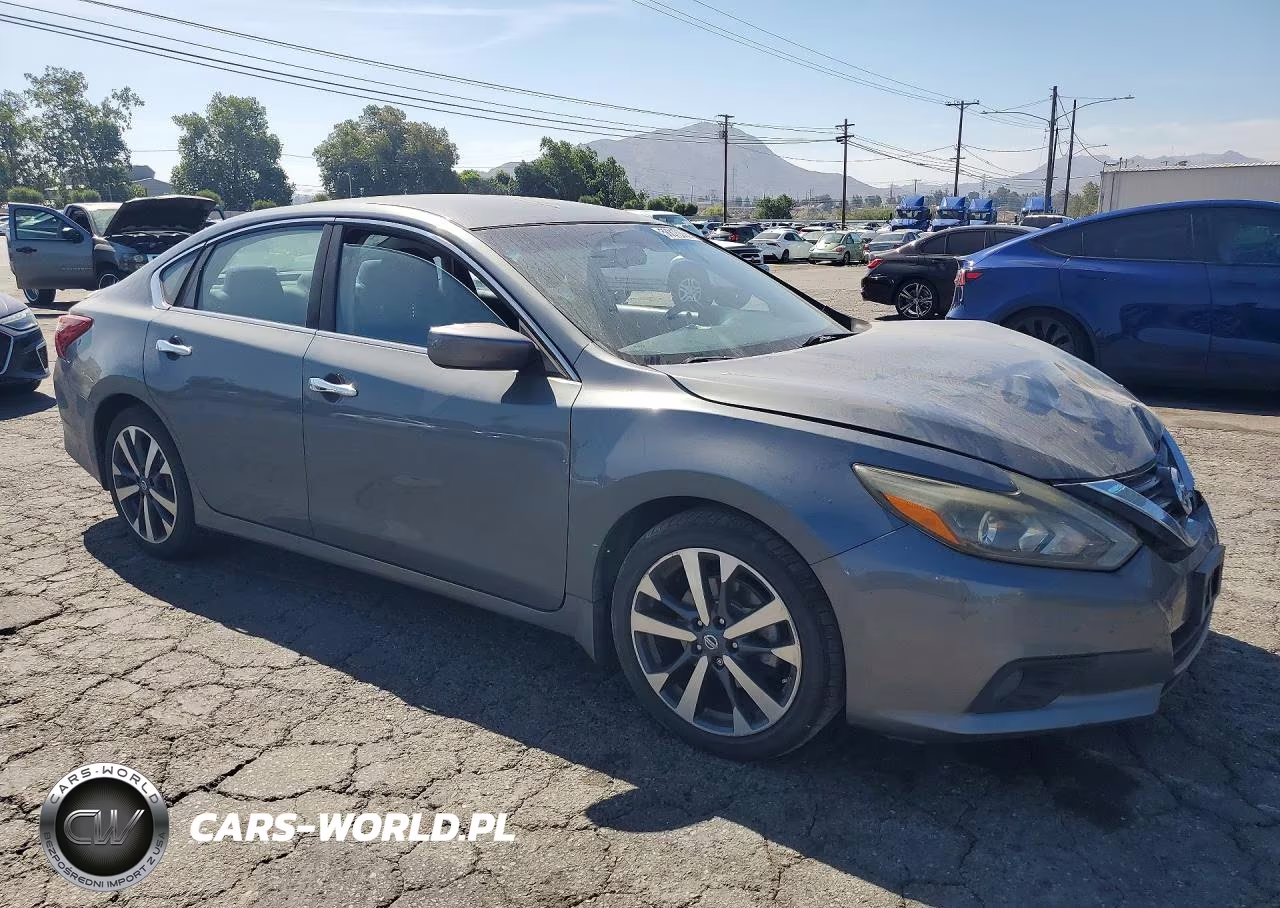 2017 Nissan Altima 2.5 Sr VIN:1N4AL3APXHC470450 - 4