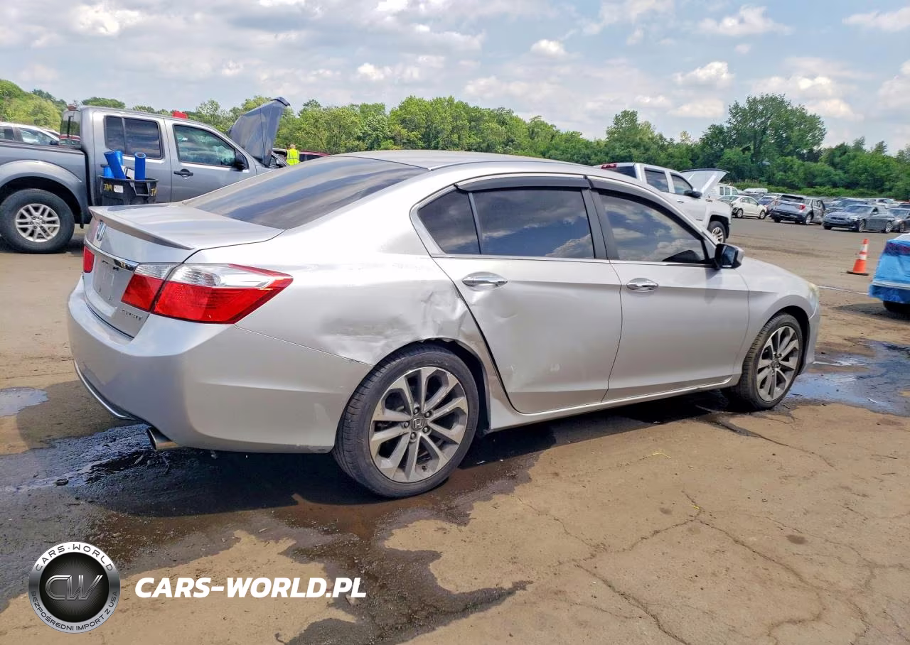 2014 Honda Accord Sport VIN:1HGCR2F58EA079759 - 3