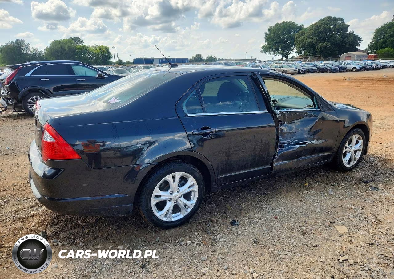 2012 Ford Fusion Se VIN:3FAHP0HA9CR359773 - 3