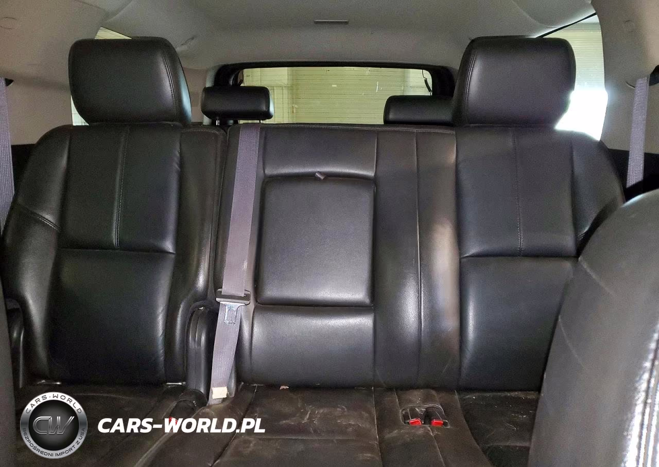 2011 Chev Suburban VIN:1GNSKJE33BR385653 - 10