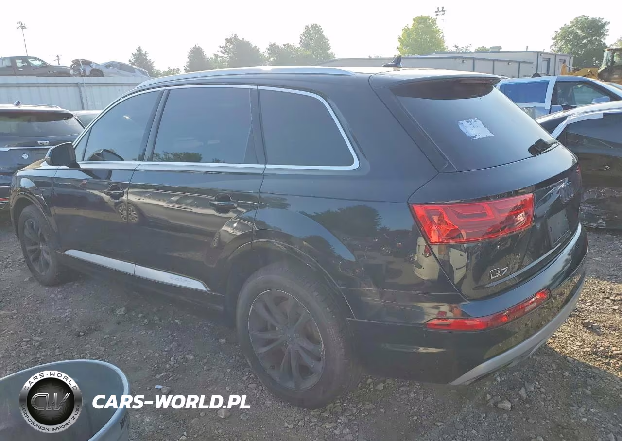 2017 Audi Q7 Premium VIN:WA1AAAF76HD005049 - 2