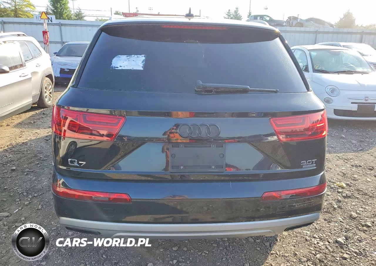 2017 Audi Q7 Premium VIN:WA1AAAF76HD005049 - 6
