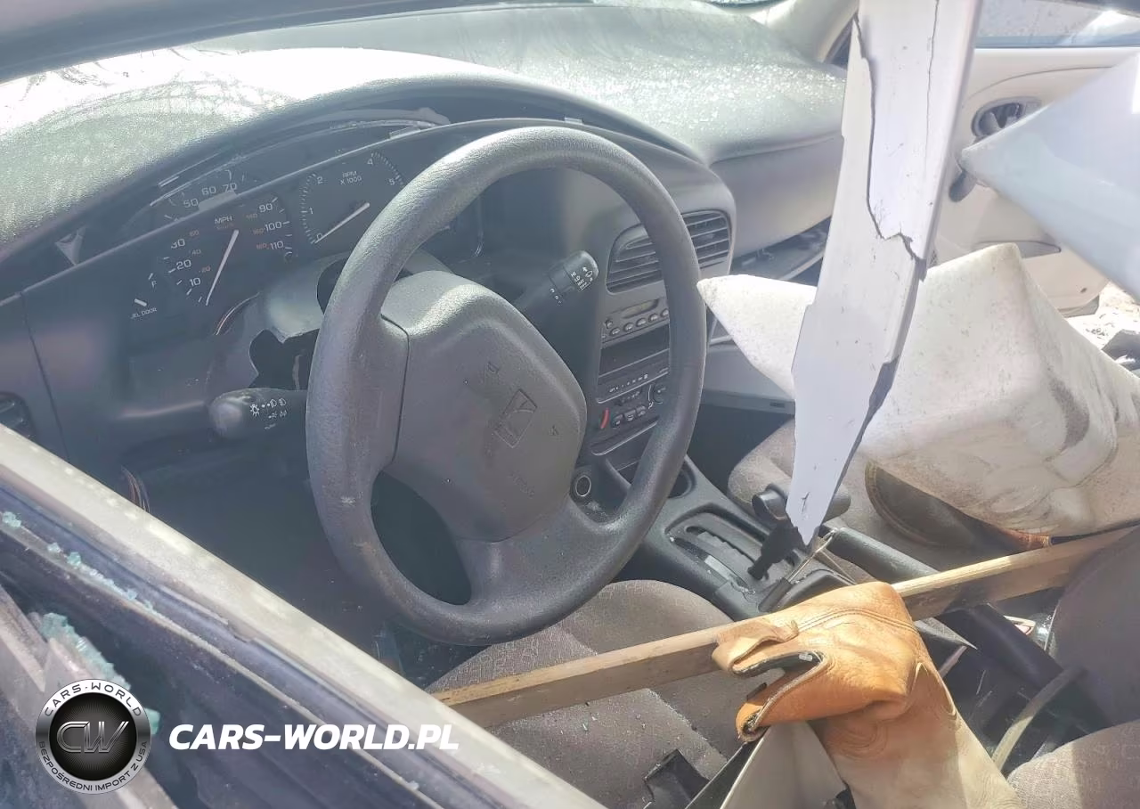 2002 SATURN SL1 VIN:1G8ZH52882Z177307 - 8
