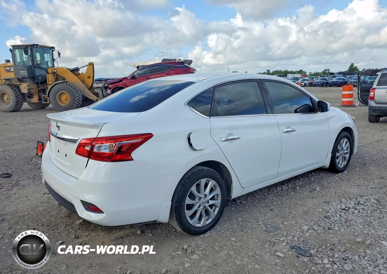2019 Nissan Sentra S VIN:3N1AB7AP1KY270336 - 3