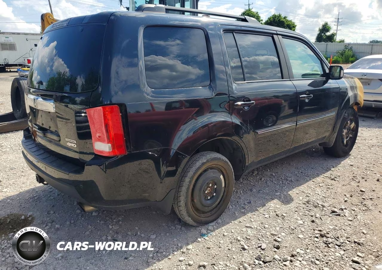 2010 Honda Pilot Touring VIN:5FNYF4H92AB024394 - 3