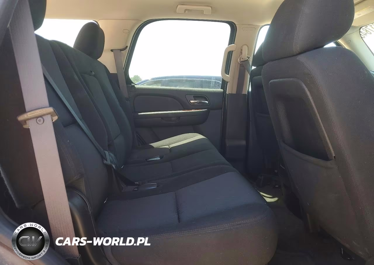 2014 Chevrolet Tahoe Ls VIN:1GNSKAE01ER120191 - 11