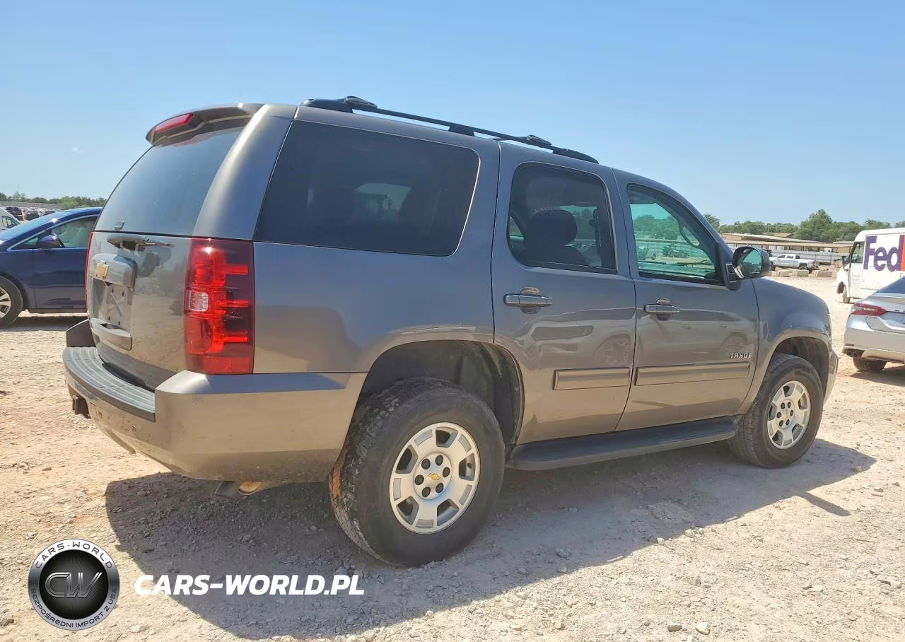 2014 Chevrolet Tahoe Ls VIN:1GNSKAE01ER120191 - 3