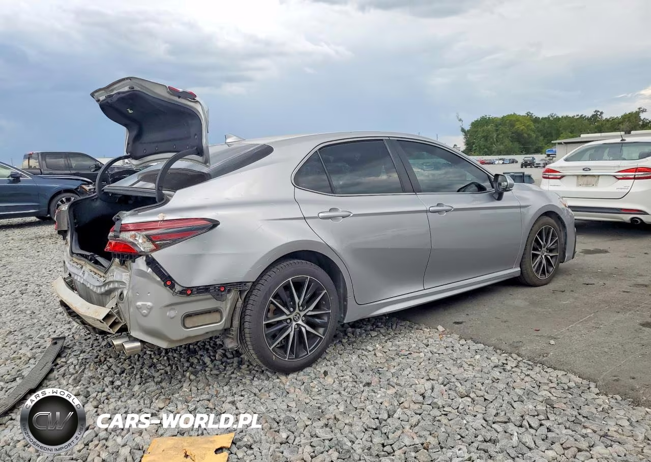 2023 Toyota Camry Se VIN:4T1G11AKXPU761165 - 3
