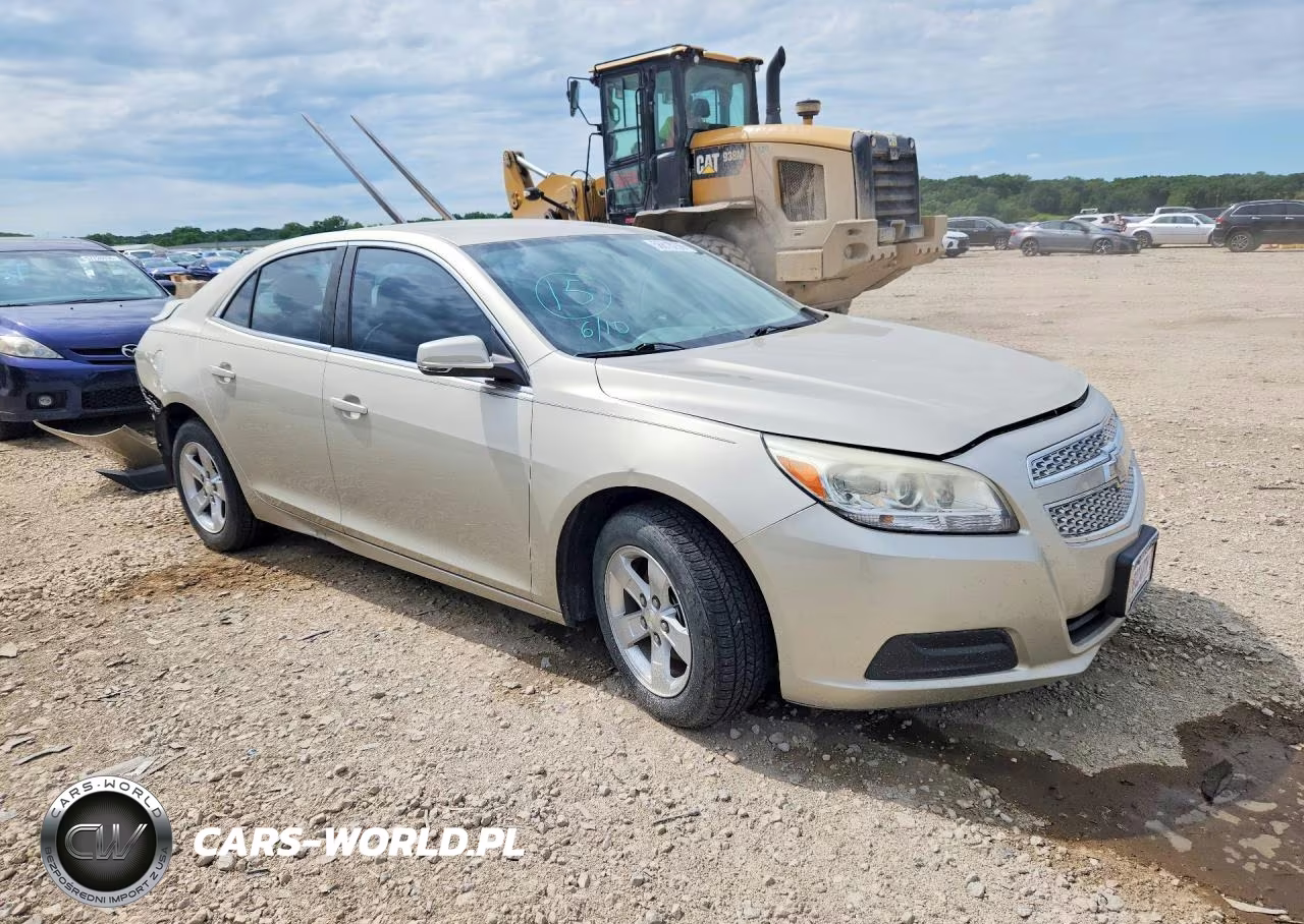 2013 Chevrolet Malibu 1Lt VIN:1G11C5SA5DF221460 - 4