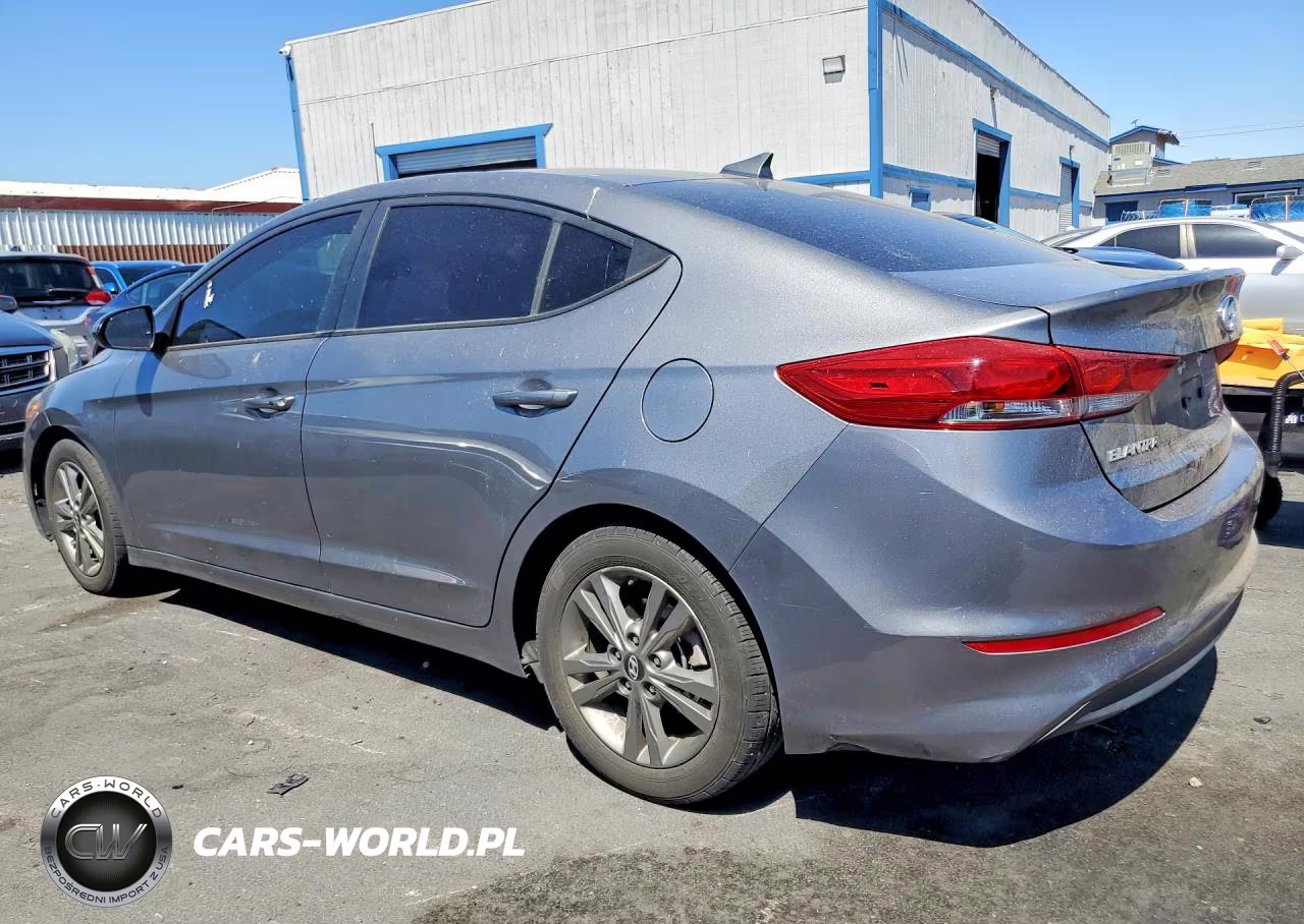 2018 Hyundai Elantra Value Edition VIN:5NPD84LF9JH319189 - 2
