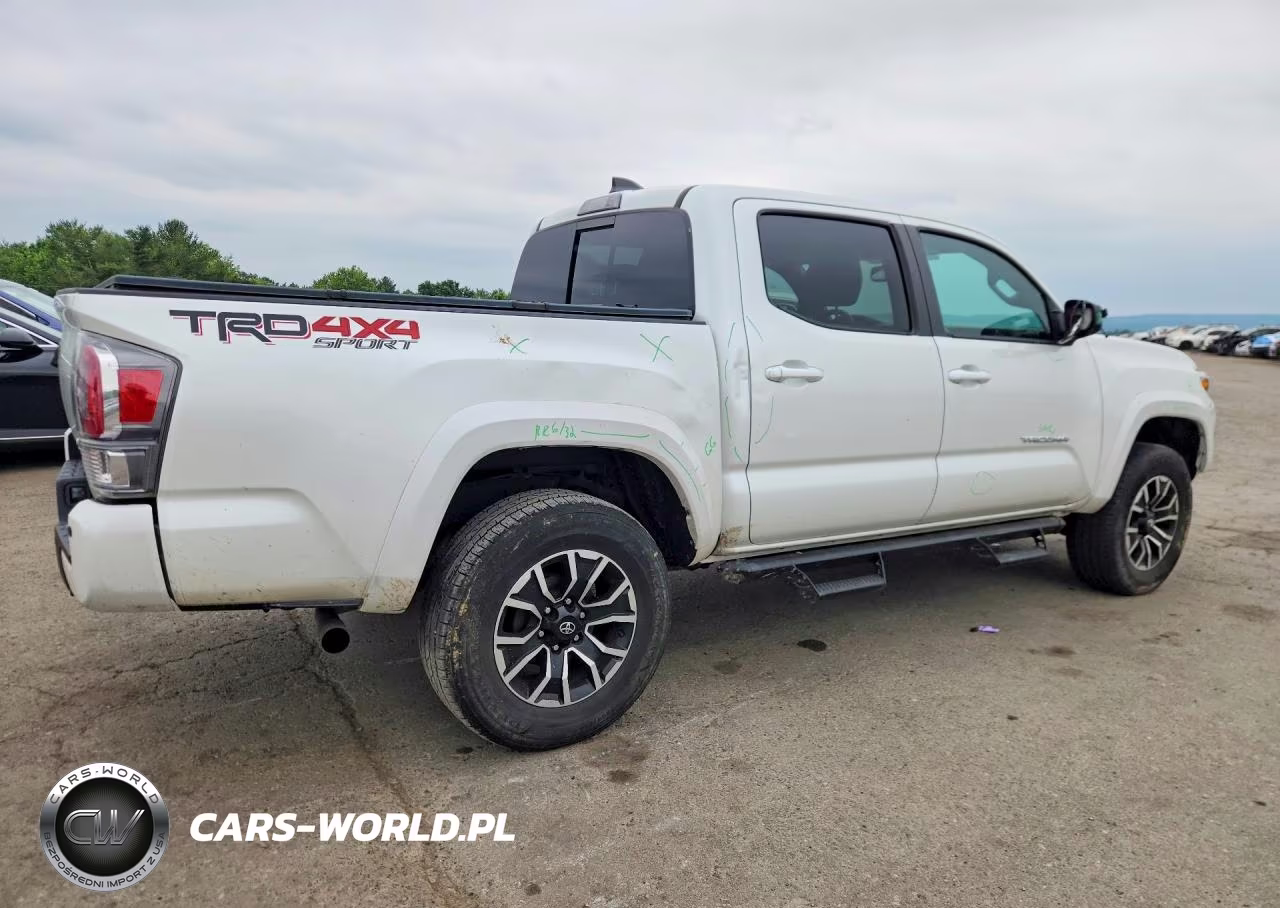 2021 Toyota Tacoma Trd Sport VIN:3TYCZ5AN8MT041543 - 3