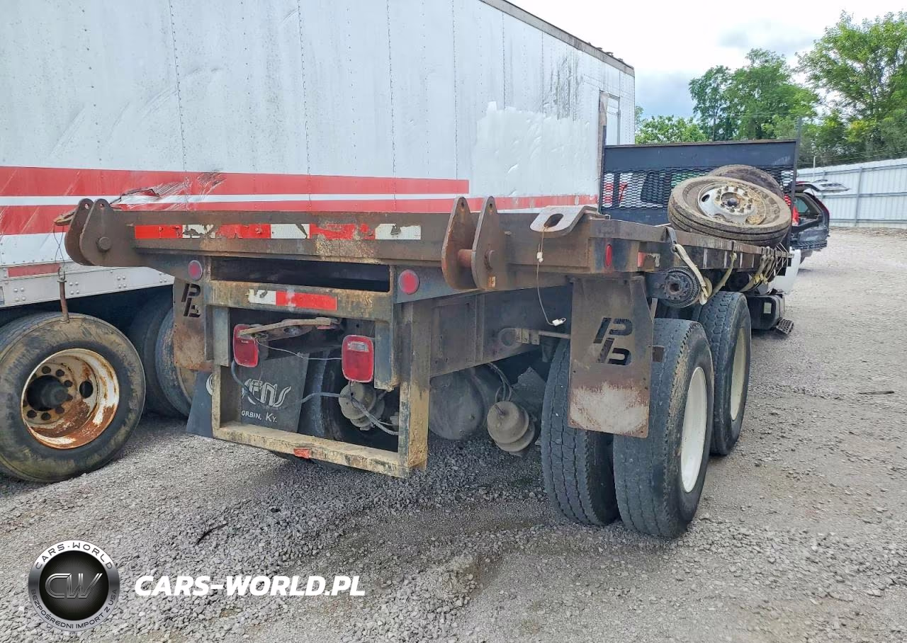2005 GMC C7 Flatbed Truck VIN:1GDM7C1C45F522217 - 4