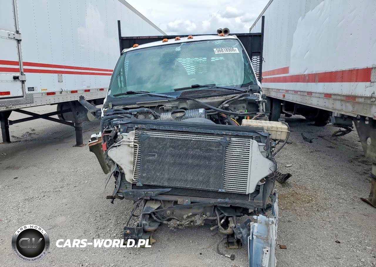 2005 GMC C7 Flatbed Truck VIN:1GDM7C1C45F522217 - 9