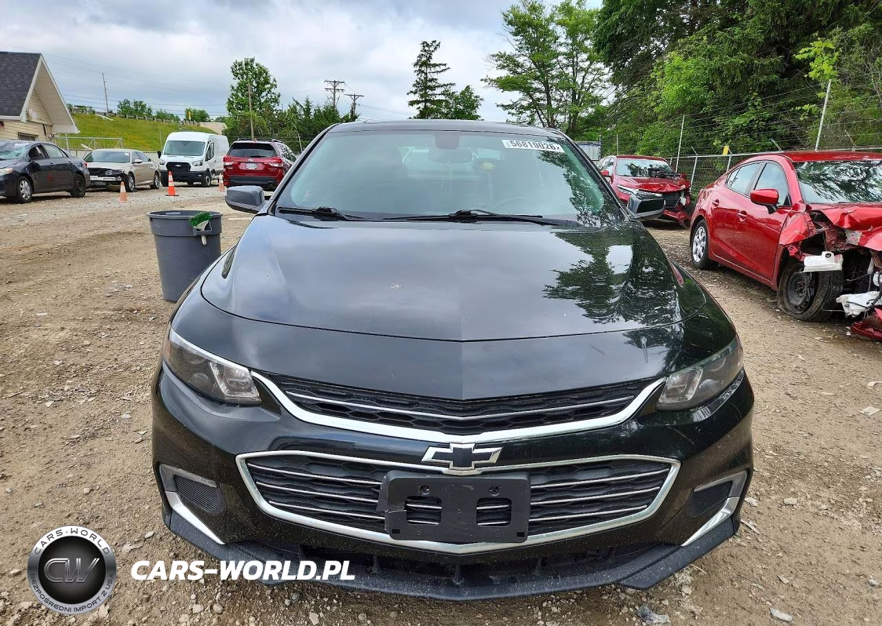 2018 Chevrolet Malibu Lt VIN:1G1ZD5ST4JF250672 - 5