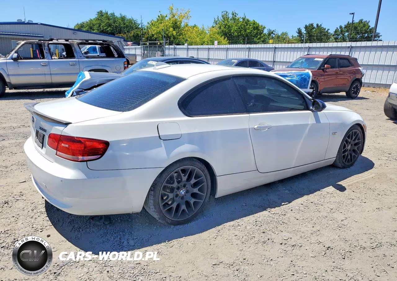2008 BMW 328I VIN:WBAWV13508P119997 - 3