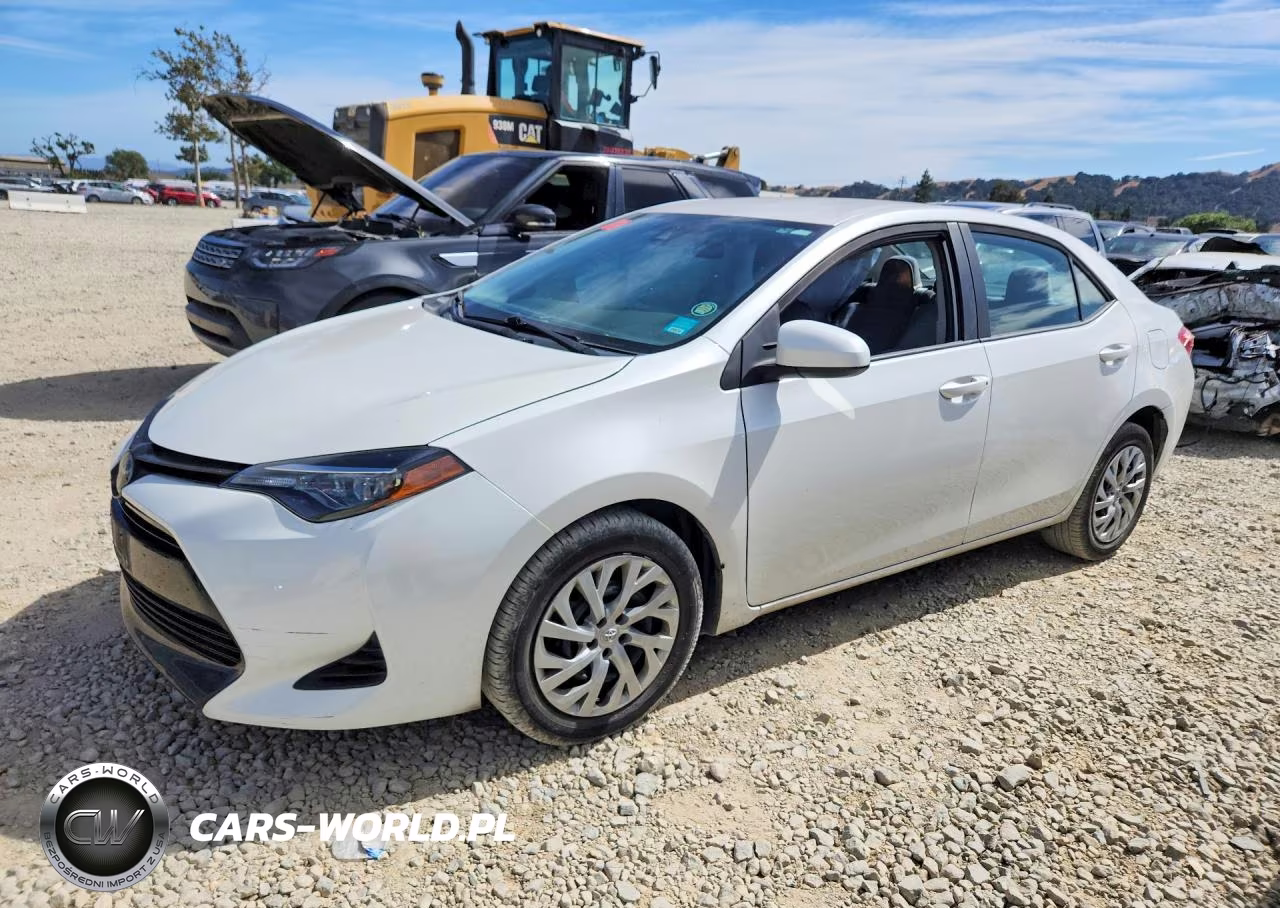 2019 Toyota Corolla Le – zdjęcie 1 z 12