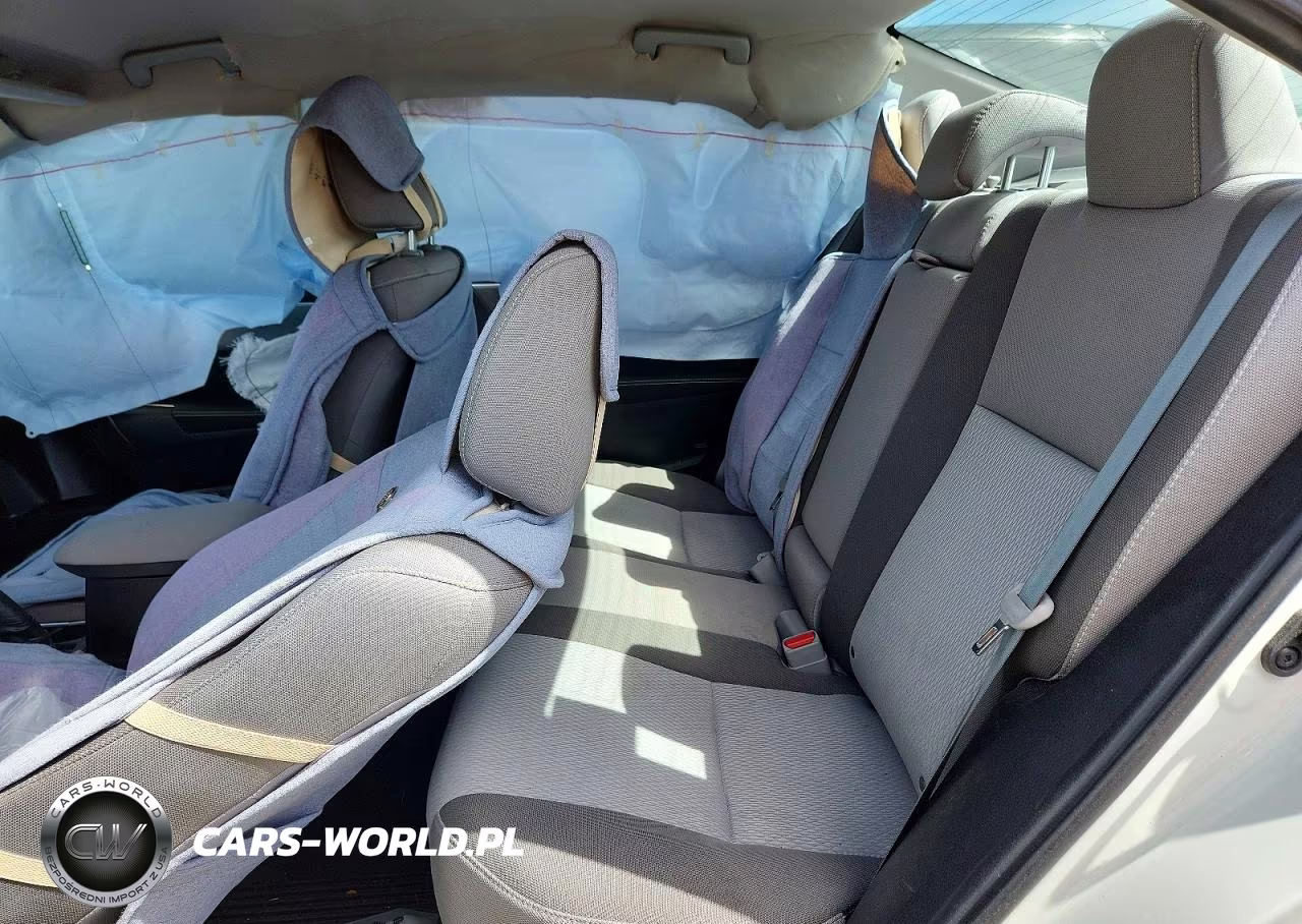 2019 Toyota Corolla Le VIN:5YFBURHE5KP941857 - 10