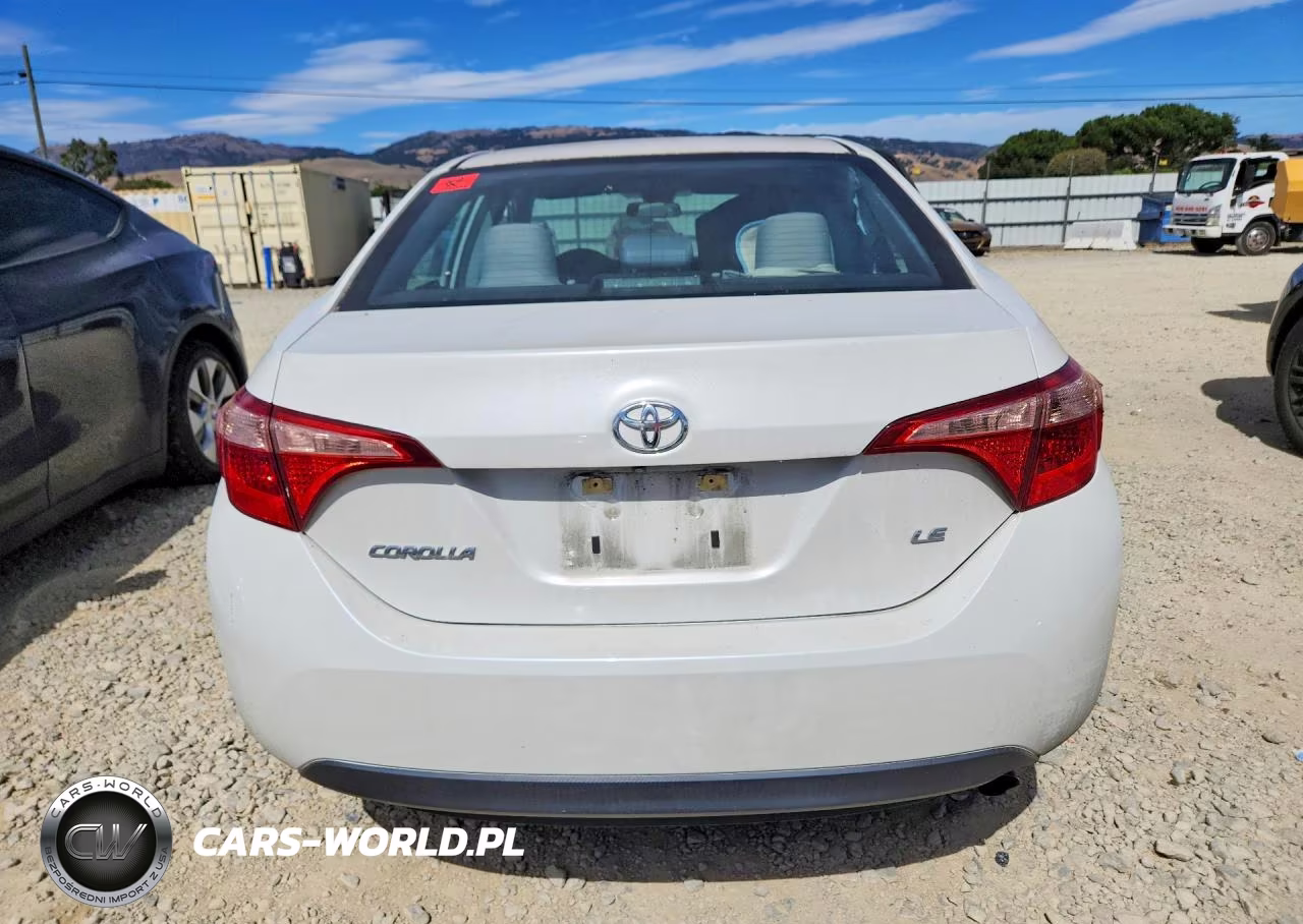 2019 Toyota Corolla Le VIN:5YFBURHE5KP941857 - 6