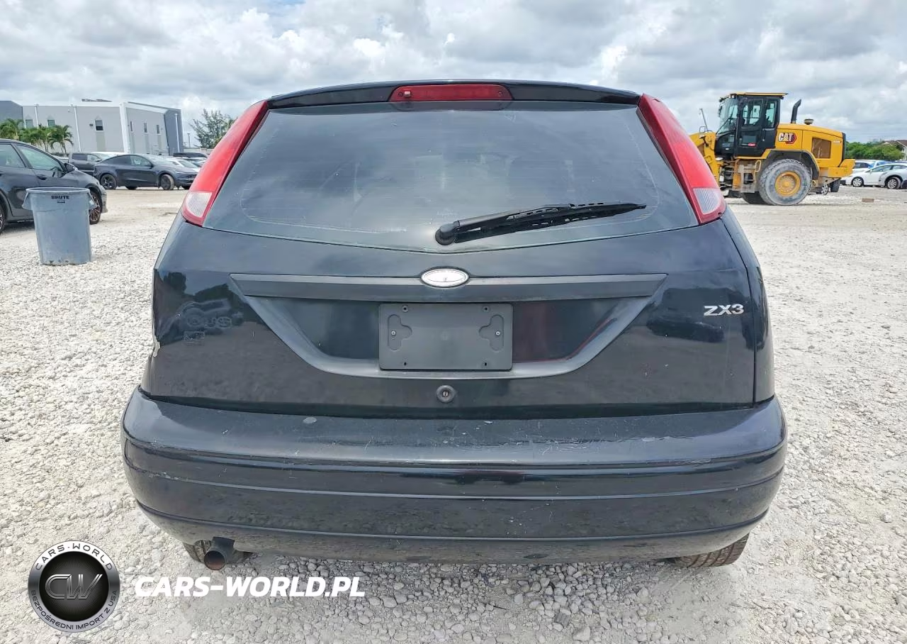 2005 Ford Focus Zx3 VIN:3FAFP31N45R156332 - 6