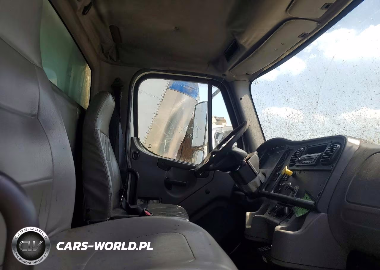 2007 Freightliner M2 106 Medium Duty VIN:1FVACWDCX7HY61348 - 5