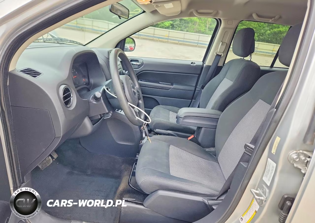 2013 Jeep Compass Sport VIN:1C4NJDBB2DD174157 - 7