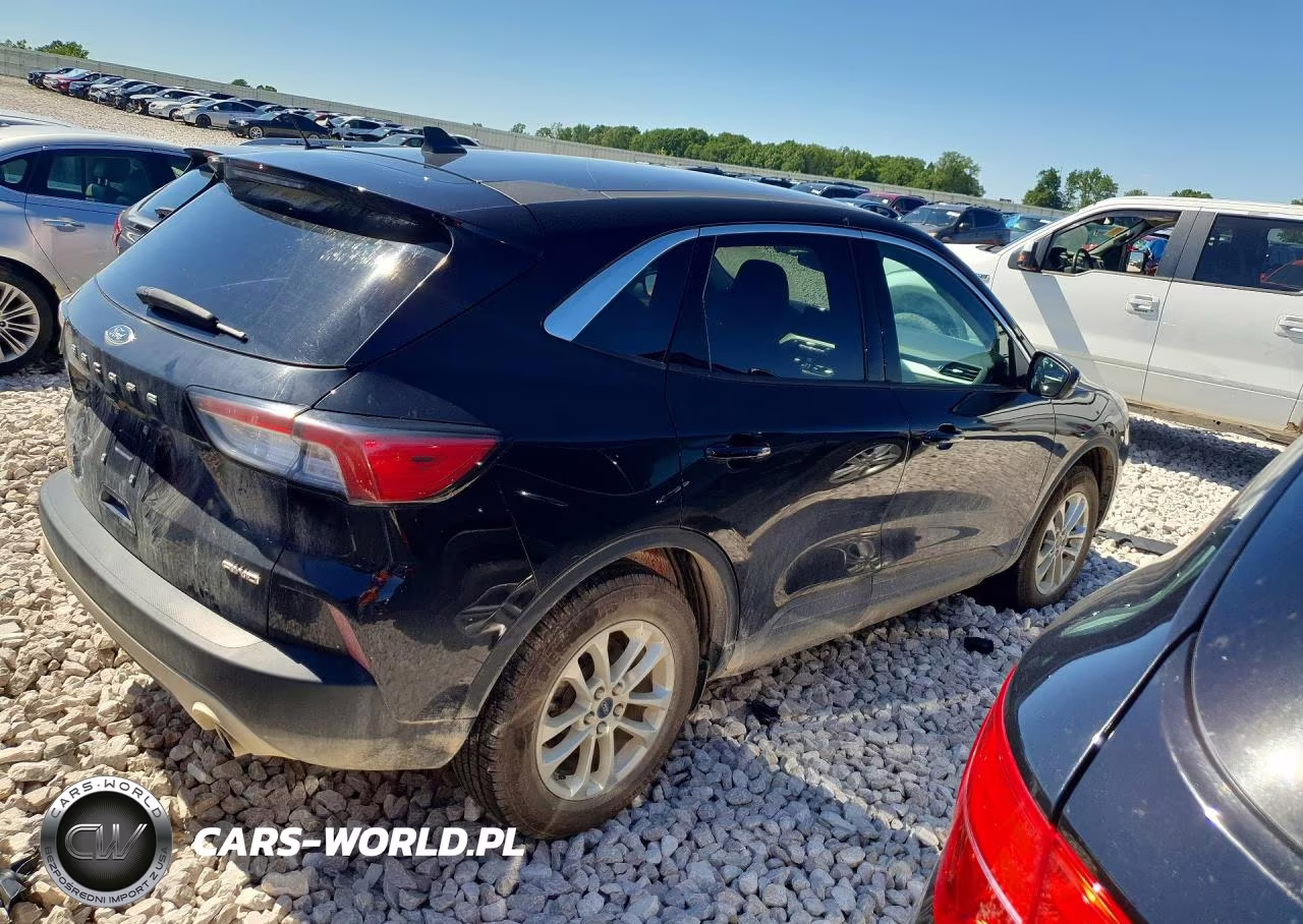 2020 Ford Escape Se VIN:1FMCU9G68LUC78511 - 3