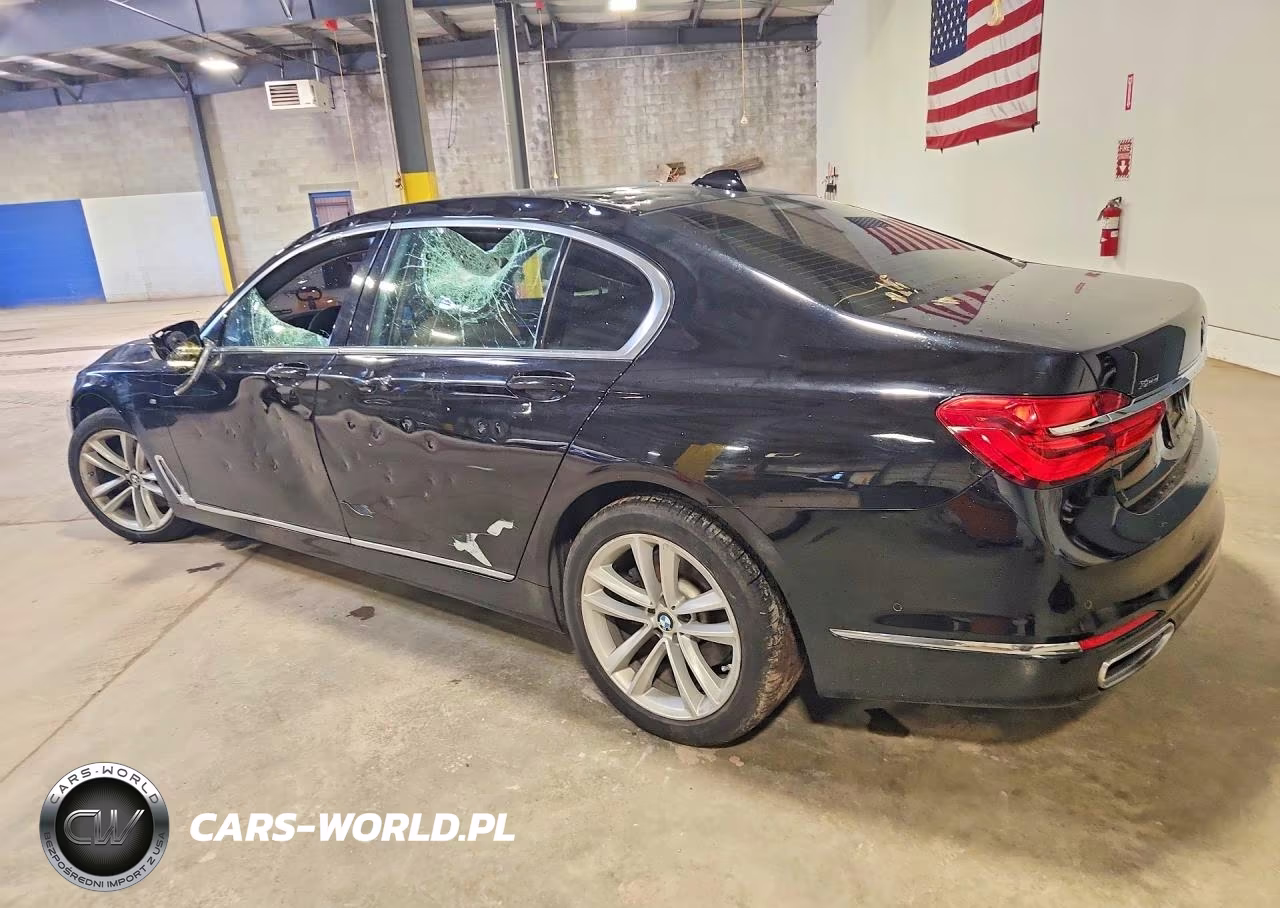 2016 BMW 750 Xi VIN:WBA7F2C51GG418551 - 2