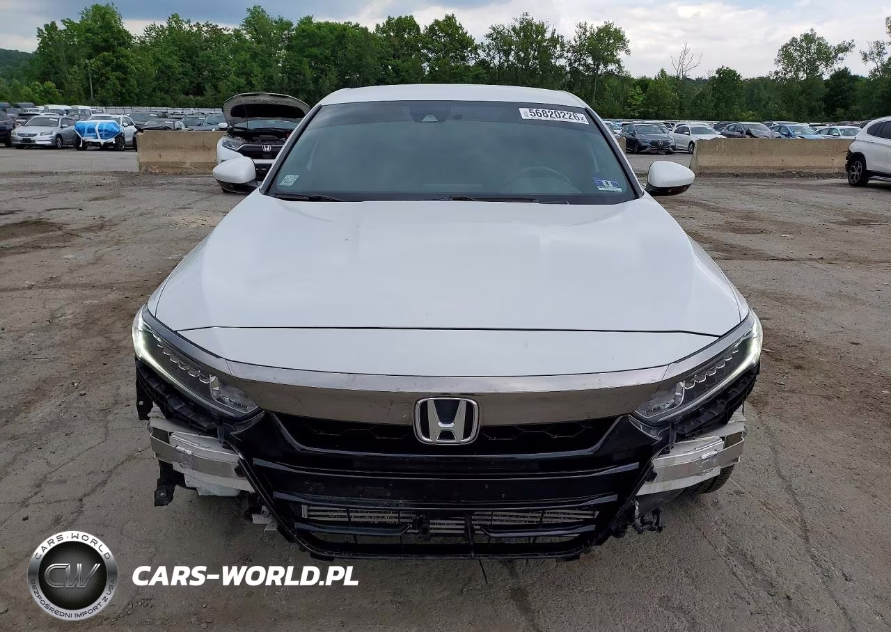 2018 Honda Accord Sport VIN:1HGCV1F30JA153769 - 5