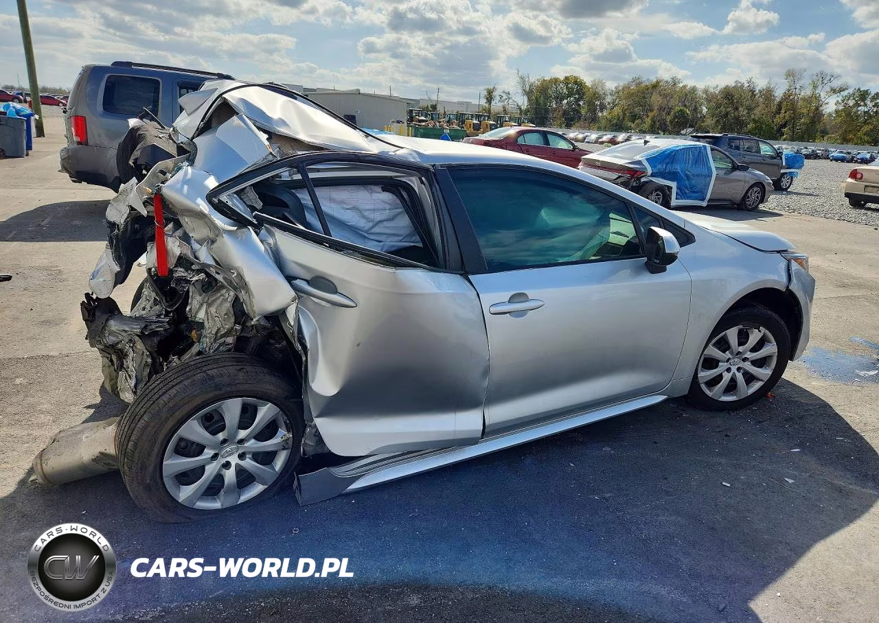 2021 Toyota Corolla Le VIN:5YFEPMAEXMP156707 - 3