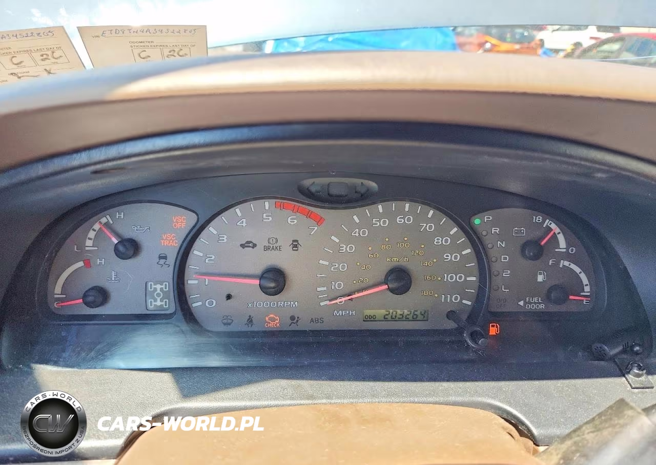 2004 Toyota Sequoia Sr5 VIN:5TDBT44A34S221170 - 9