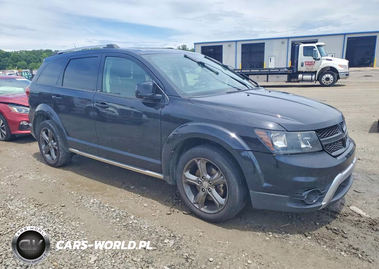 2015 Dodge Journey Crossroad VIN:3C4PDCGG4FT511570 - 4