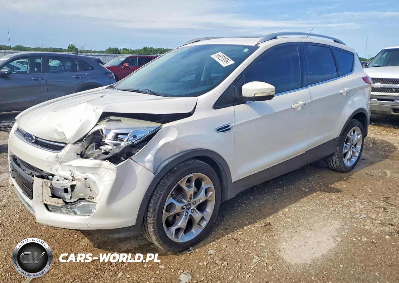 2016 Ford Escape Titanium – zdjęcie 1 z 13