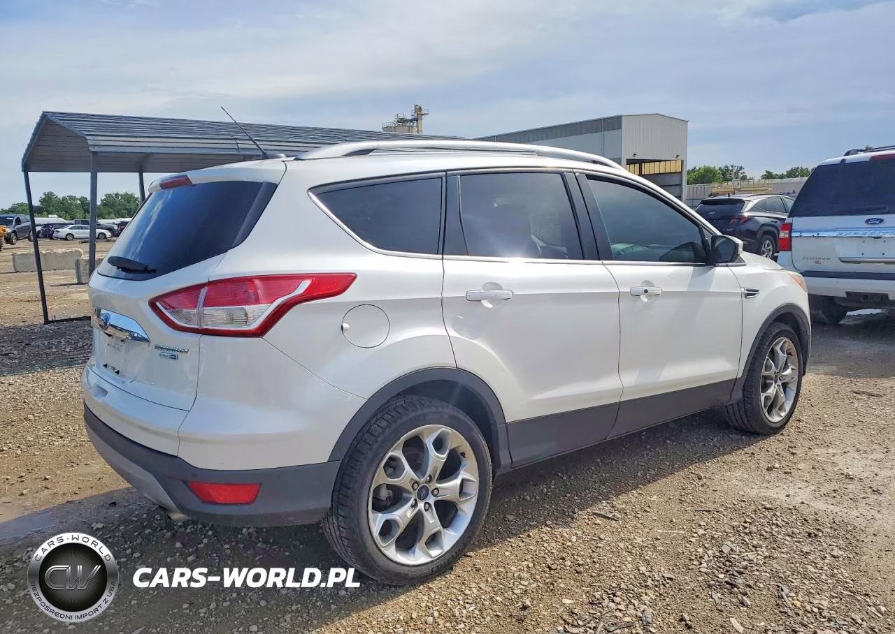 2016 Ford Escape Titanium VIN:1FMCU9J95GUA44853 - 3