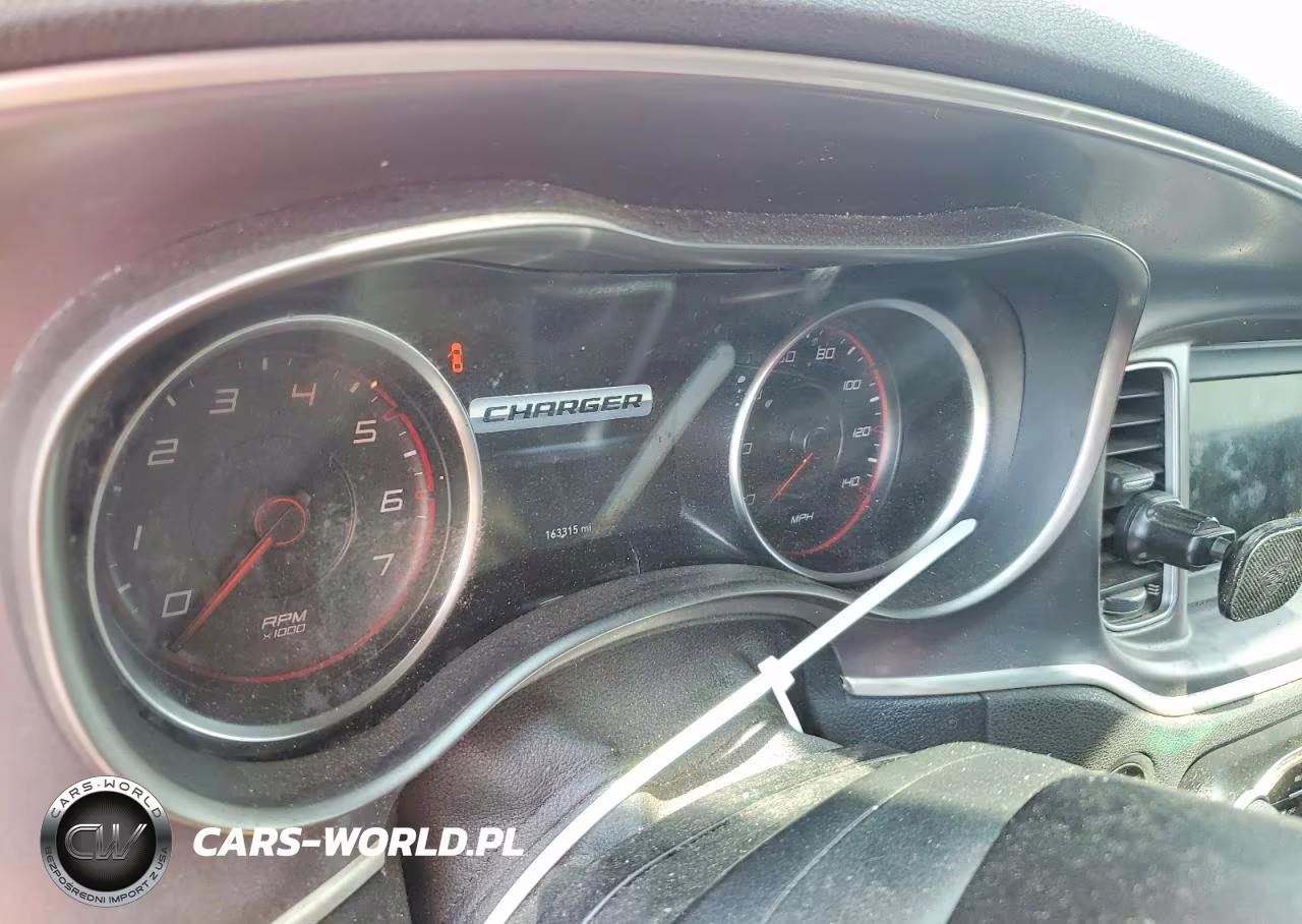 2020 Dodge Charger Sxt VIN:2C3CDXBG1LH125761 - 9