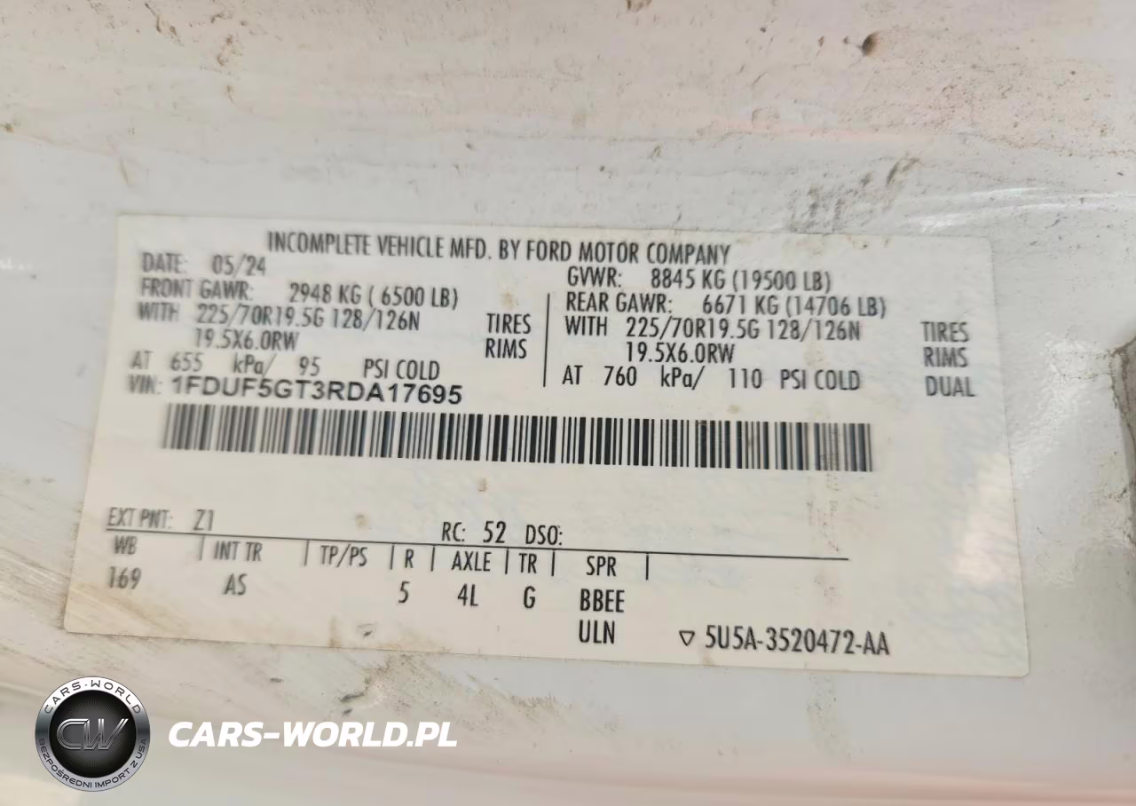 2024 Ford F550 Super Duty VIN:1FDUF5GT3RDA17695 - 12