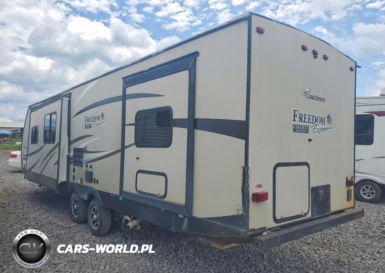 2016 Forest River Freedom Express Camper VIN:5ZT2FEXB9GA022934 - 3