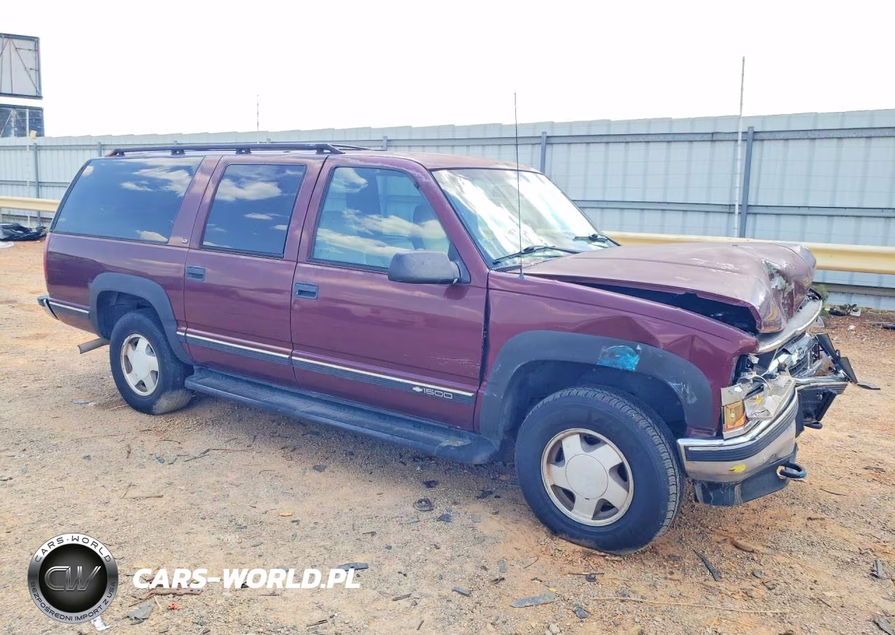 1999 Chevrolet Suburban K1500 VIN:1GNFK16R0XJ530397 - 4