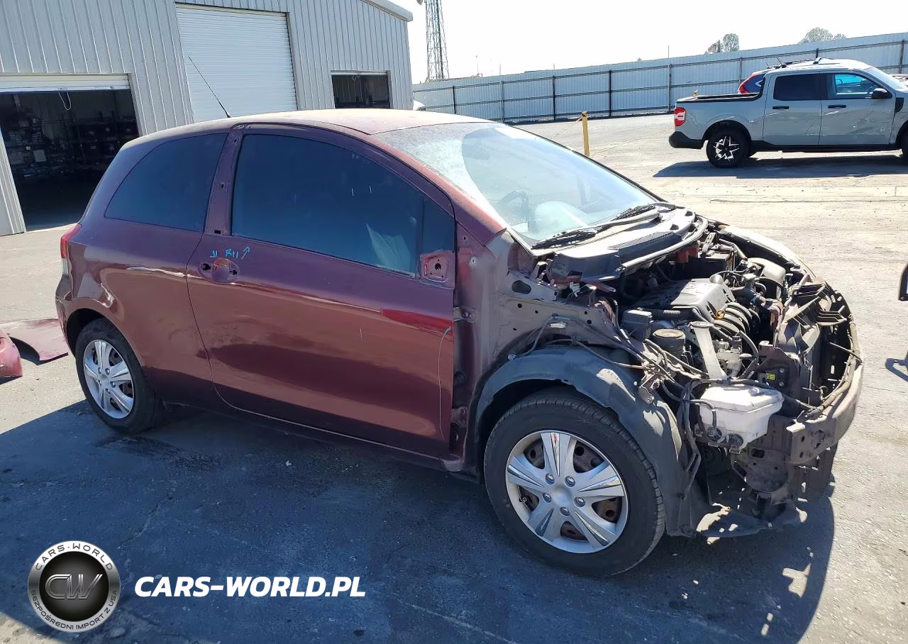 2010 Toyota Yaris Base VIN:JTDJT4K30A5324290 - 4