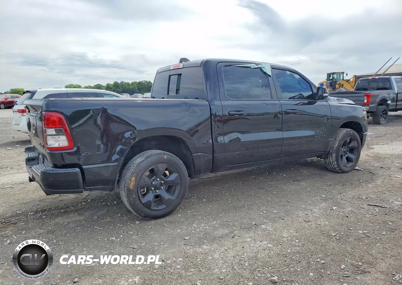 2019 Ram 1500 Big Horn VIN:1C6SRFFT1KN768103 - 3