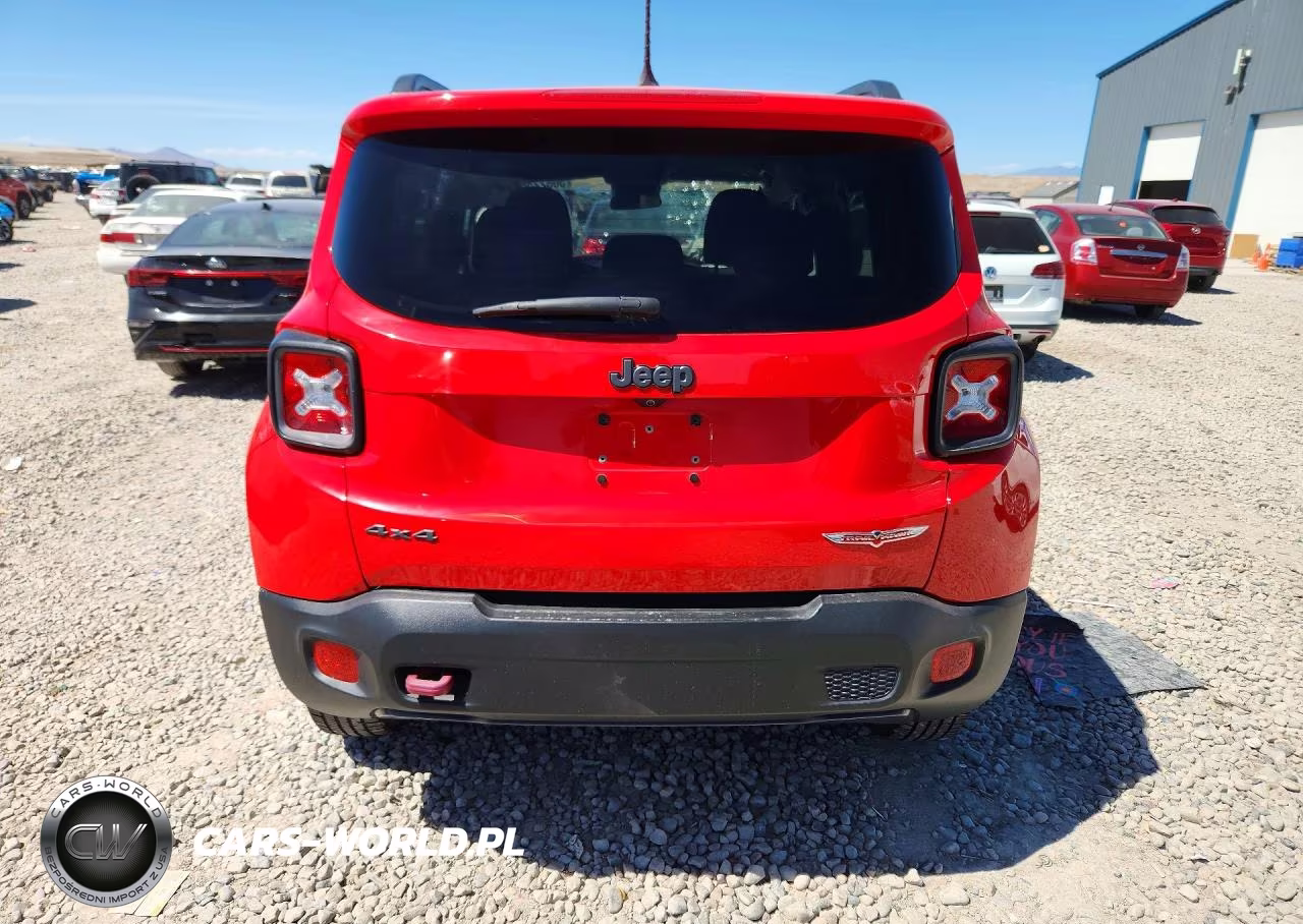 2017 Jeep Renegade Trailhawk VIN:ZACCJBCBXHPF55241 - 6