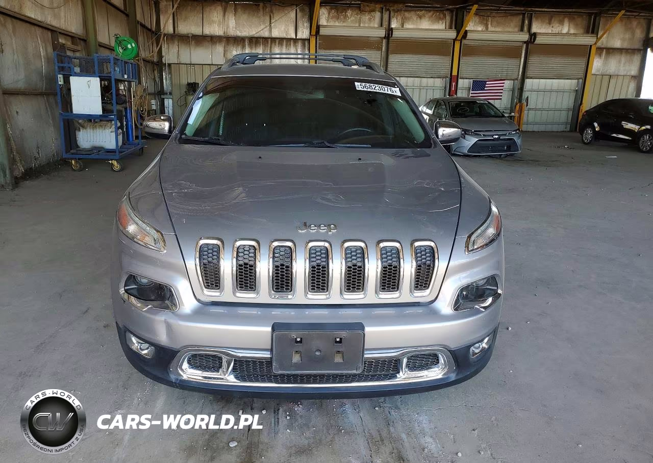 2016 Jeep Cherokee Latitude VIN:1C4PJLCB5GW234569 - 5