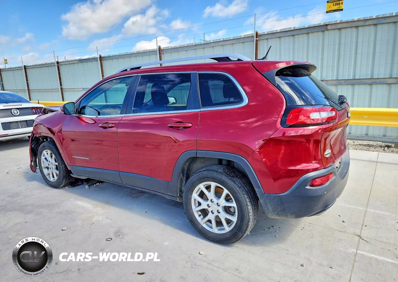 2016 Jeep Cherokee Latitude VIN:1C4PJLCS4GW177457 - 2