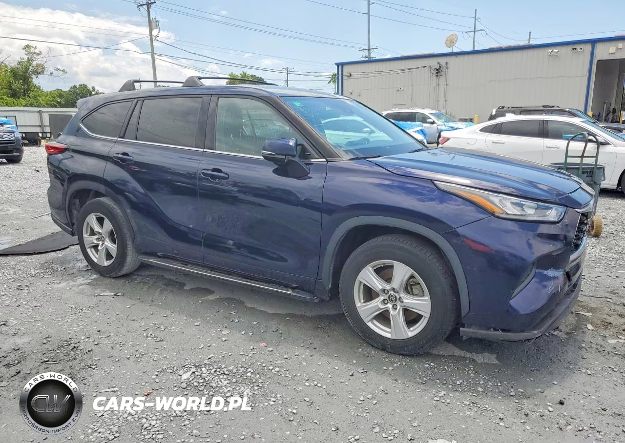 2020 Toyota Highlander L VIN:5TDCZRAH1LS005172 - 4