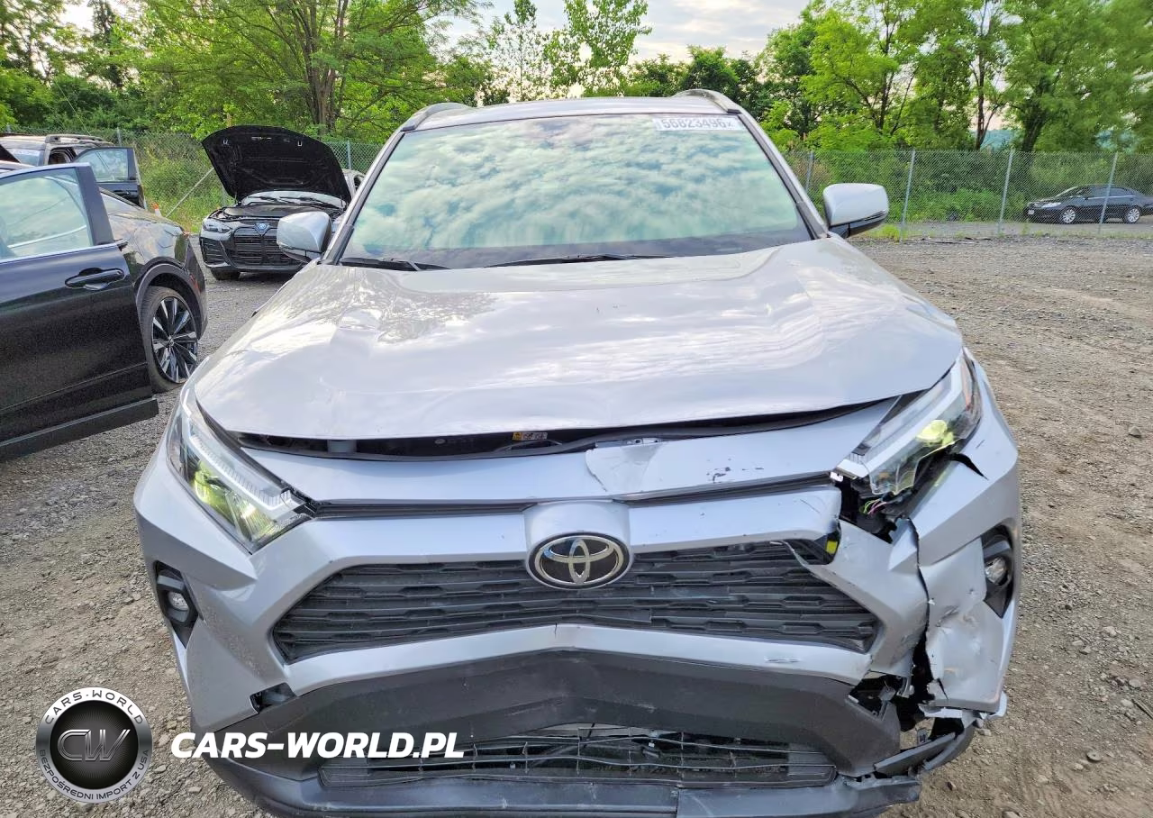 2025 Toyota Rav4 Xle Premium VIN:JTMB6RFV2SD157877 - 5