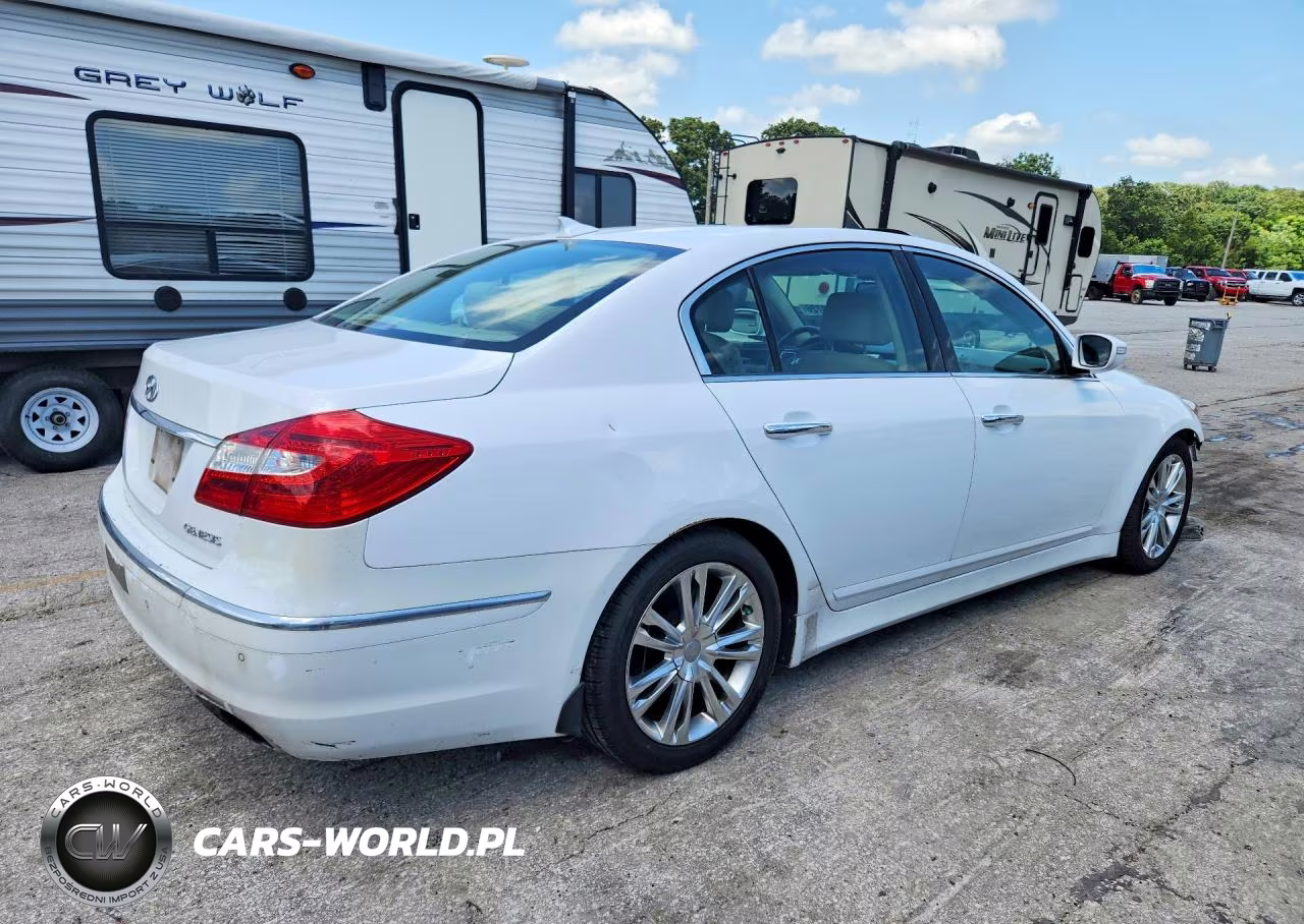 2013 Hyundai Genesis 3.8L VIN:KMHGC4DD8DU257654 - 3